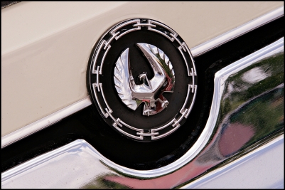 Chrysler emblems